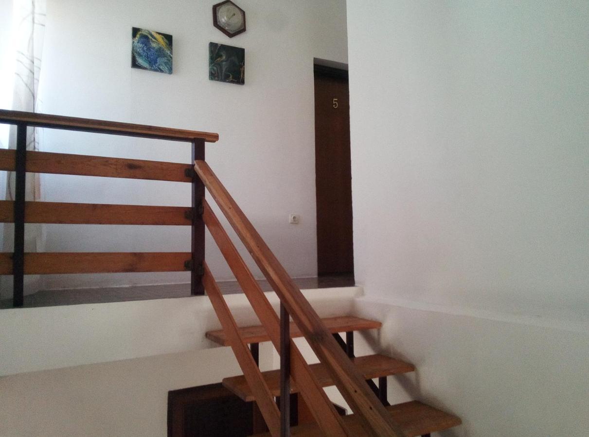 Apartments And Rooms Camelia Premantura Exterior photo